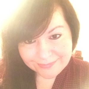 Meet your Posher, Gloria